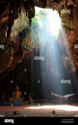  Khao Luang Nang!  The Mystical Mountain That Breathes Life Into Thai Folklore